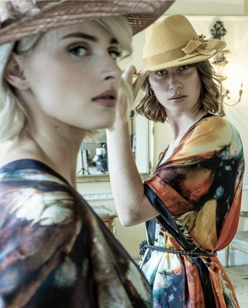 CuddyMarion's tweet photo. 💕💕💕💕 Irish Fashion
The best of the best
@suziemahony @niamh_daniels
#irishdesign #irishfashion #loveirishdesign #shoplocal https://t.co/wMrjKuBm6j