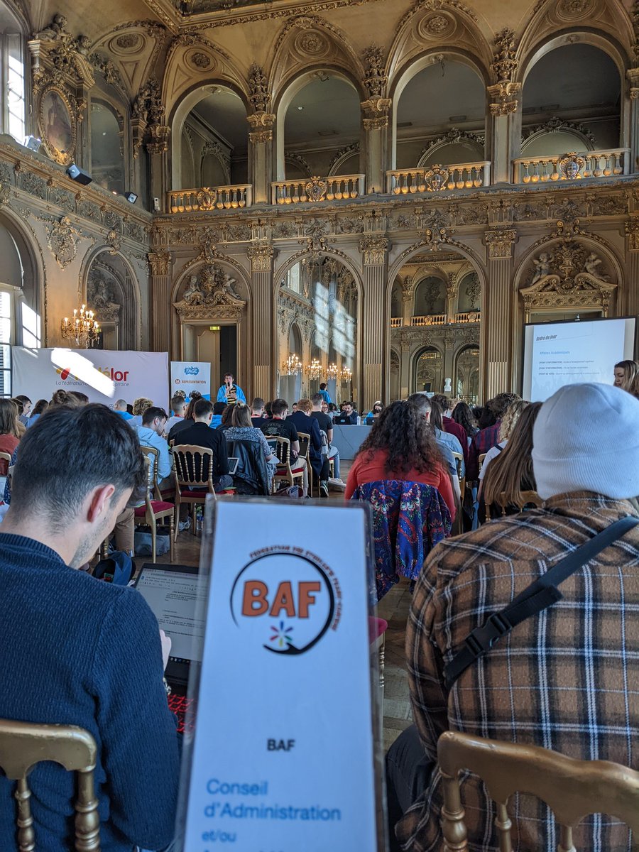 LBiziorek's tweet photo. Présent pour la @BAF_officiel au conseil d'administration de @La_FAGE. Merci a @fedelorraine pour l'organisation.

🟠 Accès à l'enseignement supérieur
🟠 Agorae
🟠 Coût de la rentrée https://t.co/kjFPdSpdsm