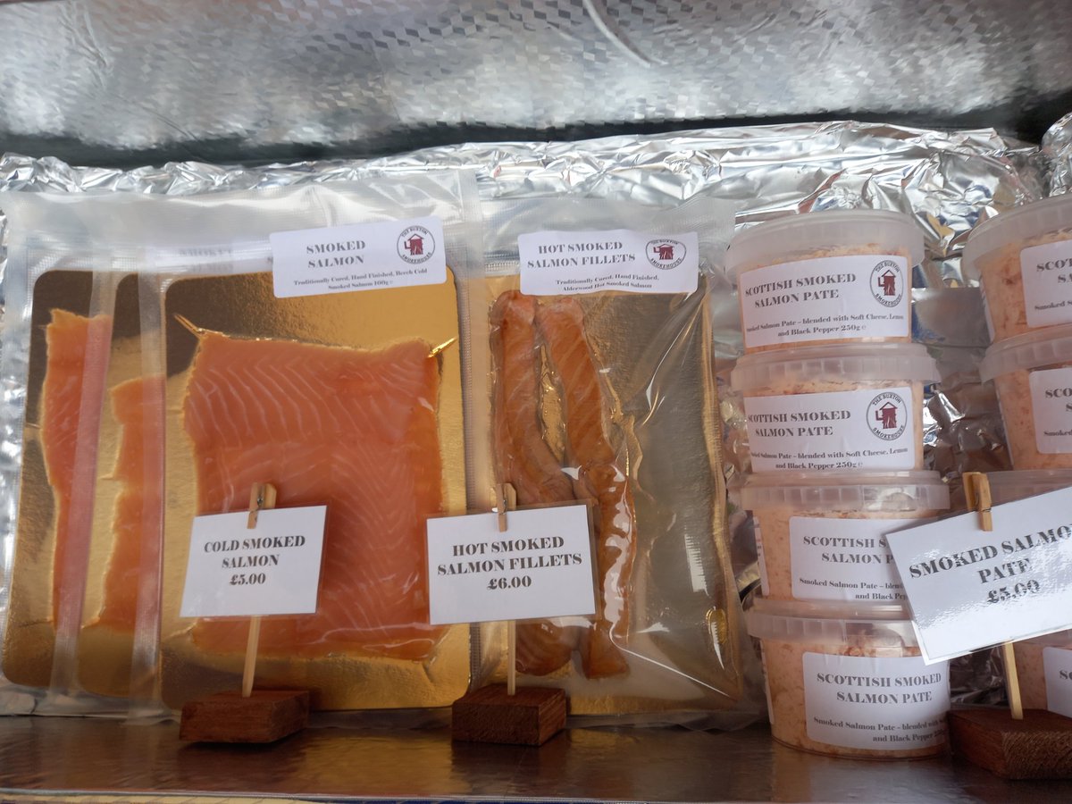 buxtonmarkets's tweet photo. Yummy treats for you and your pet. https://t.co/Ja70kKFCig