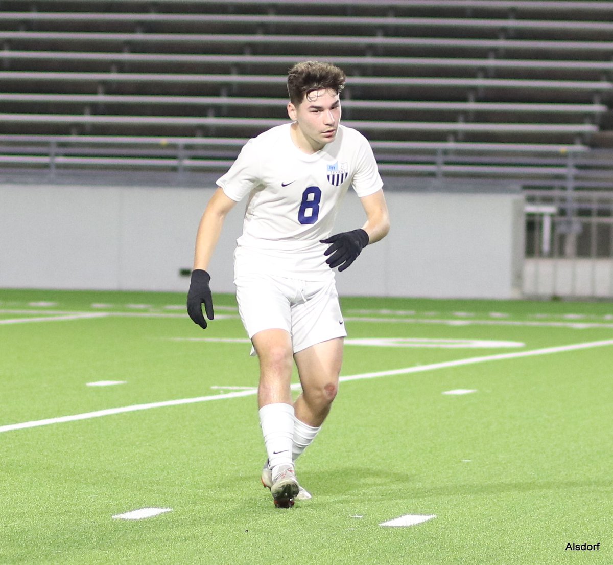 Congratulations to Junior Striker #8 Jesus Mendoza!!!
(Team Leading Scorer: 17 Goals)

DISTRICT 22-6A 1ST-TEAM 🥇🤠⚽️