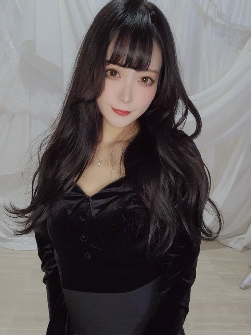コスプレイヤーしろさきのTwitter画像43