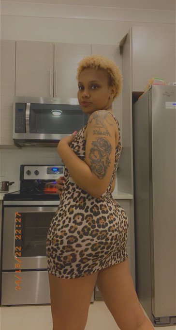 Big Kee Not the lil one ❤️❤️😩🤤 https://t.co/OvAj1zHQX2<a href="/tag/newprofilepic"class="tags"><span>#newprofilepic</span></a>