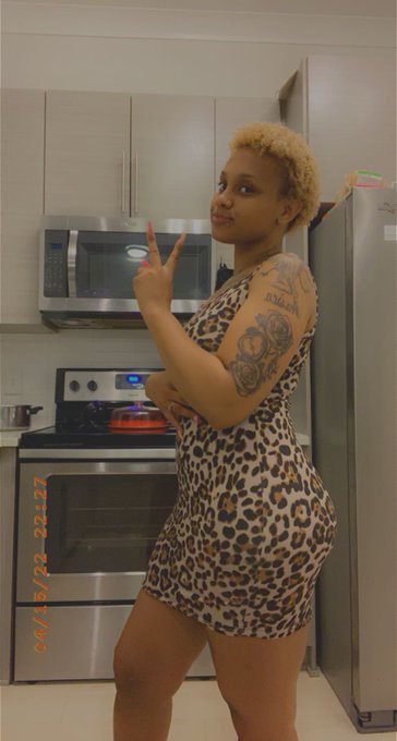 Big Kee Not the lil one ❤️❤️😩🤤 https://t.co/OvAj1zHQX2<a href="/tag/newprofilepic"class="tags"><span>#newprofilepic</span></a>