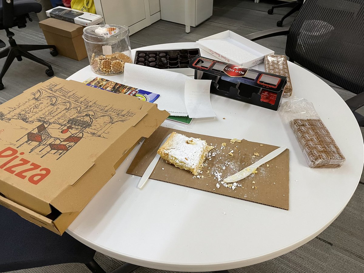 johnstempinnpr's tweet photo. The glorious return of #snacktable! It’s cross company! Pizza from @davemistich. KY bourbon chocolates from @pjaroonFP. Cookies and EU chocolates from @terischultz. St. Louis gooey butter cake from @AbbottRabbit. Life is good again! Thank you all! #nprnewscast @SpaceBrendan https://t.co/lvWg3KKDH2