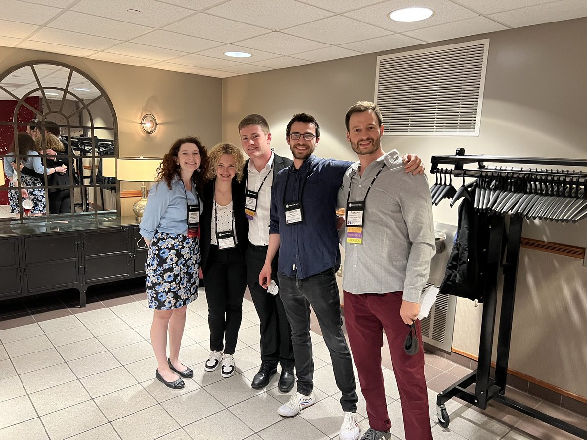 ANS_Illinois's tweet photo. Just wrapped up the Uranium Heist Social #ANS22SC at Illini Terminal, and we can’t wait for day three to kick off tomorrow. Stay on the lookout for more career fair, technical sessions, panels, and THE POSTER SESSION!!! https://t.co/JBwjuStXde