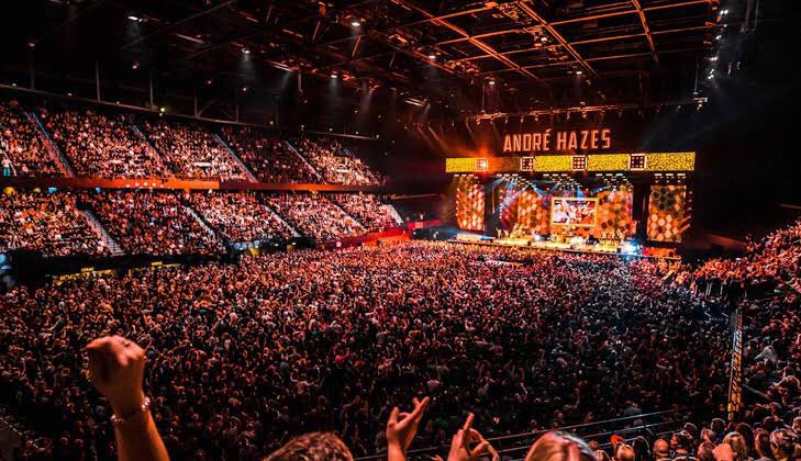 Louis Tomlinson World Tour (16/04)

City: Antwerp, Belgium 🇧🇪 
Venue: Lotto Arena
Capacity: 8,050 
Status: SOLD OUT

#LTWTAntwerp #LTWT