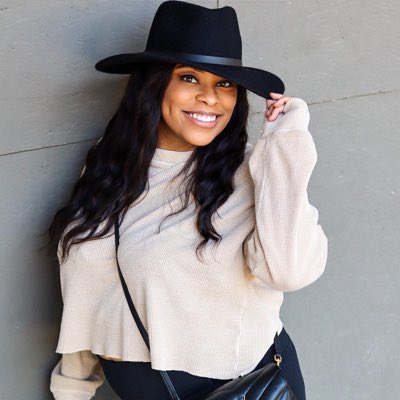 deshamariee's tweet photo. #NewProfilePic https://t.co/Jnv6pQ921U