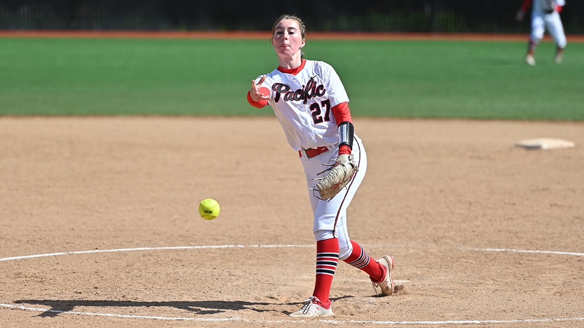 .<a href="/Boxer_Softball/">Pacific Softball</a> took on No. 10 Linfield on Friday afternoon and the Wildcats came away with two convincing victories. 

Pacific will host Senior Day tomorrow afternoon and they will honor six seniors in between games one and two.

📰: bit.ly/3jGMQaq

#GoBoxers
