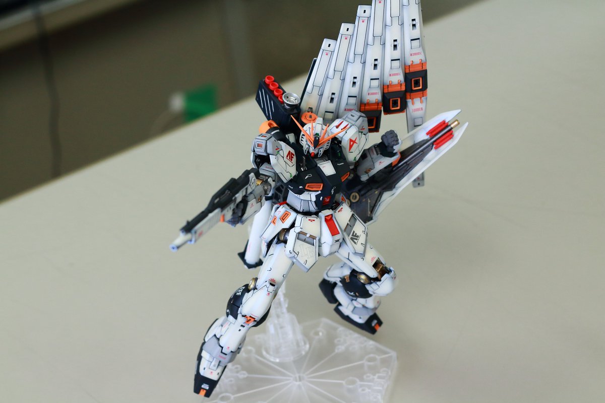 renton513's tweet photo. νガンダム #ガンプラ https://t.co/QnL8zeCnOB