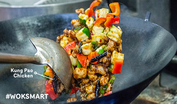 PandaExpressMx's tweet photo. Nuestras opciones #WokSmart, deliciosas y saludables. ¿Sabías que nuestro Kung Pao Chicken tiene solo 290 calorías?🙌 Pídelo desde nuestro sitio web: https://t.co/EDFZDarf4g 📲💻 https://t.co/zccvuUxVrz