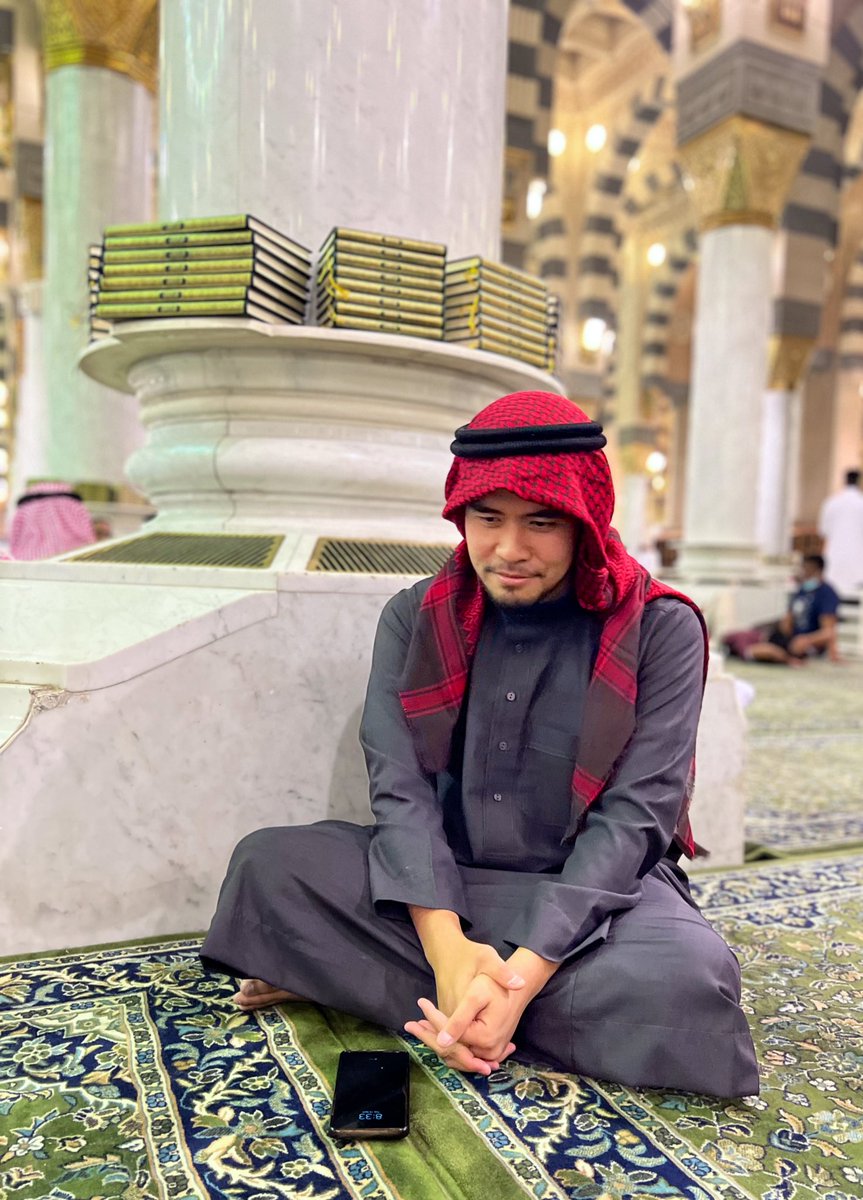 MuneebMy_'s tweet photo. Dr Kamilin Jamilin ini, sepanjang belajar markah paling rendah dia pernah dapat ialah 81 markah. Itupun kerana tak sempat hantar tugasan dek kerana patah tangan.

سموا لنا رجالكم https://t.co/1bwO2LyZNN