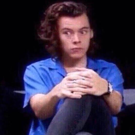 gyuhanmispapis's tweet image. yo acostumbrada a dormir a las 3am viendo a todas sufriendo x desvelarse: