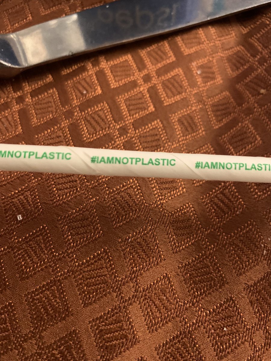 aey_eeb's tweet photo. Oh well, I am also not of plastic. #IAMNOTPLASTiC https://t.co/XcJt8COKnE