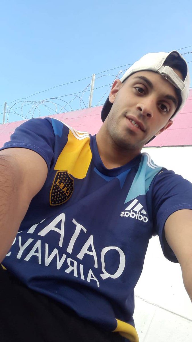 HappyChotta's tweet photo. #RT para el video acabando en un boxer que me va a regalar #preso #hetero #varela #argentino #pendejo #bocajrs https://t.co/2CA16RUUOv