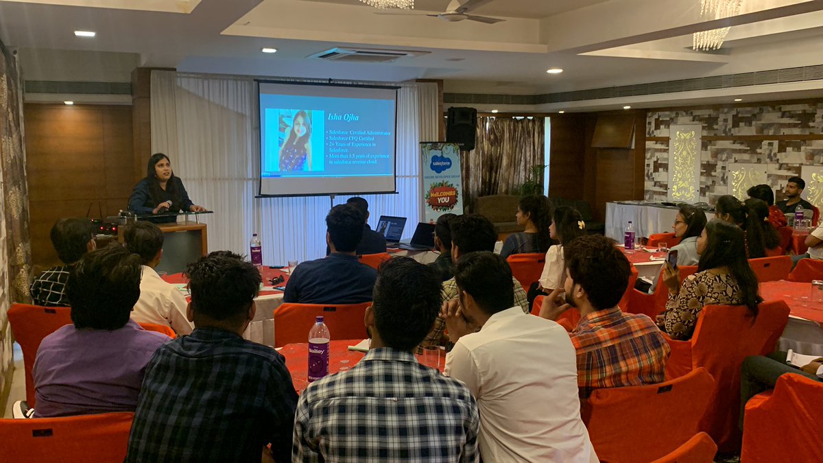 somyatiwari59's tweet photo. The topic I was excited for the most today !!
@technodhaba @SalesforceDevs @trailhead @salesforce #SFInIndore https://t.co/L0rAmxjbqh