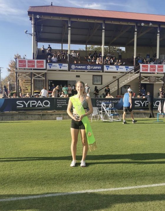 VicAthLeague's tweet photo. RESULT: 800m Women’s final, won by Emily Dalziel. #StawellGift https://t.co/nwy6tghHgJ