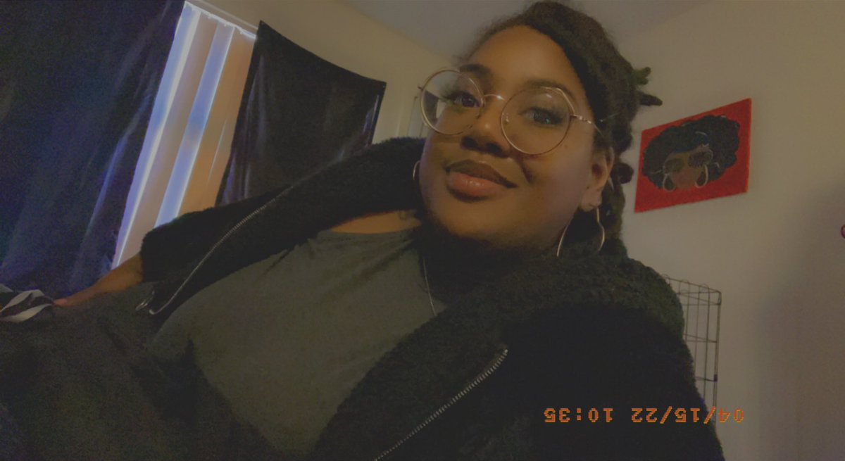 💜 APRIL 28TH 💜 (@throwthatash) on Twitter photo 