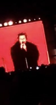 DannPastelito28's tweet photo. Y SI GENTE, LE ESTOY LLORANDO A UNA FOTO PIXELADA, PERO AL MENOS EL DE LA FOTO ES HARRY STYLES https://t.co/xzxXDuDg3r