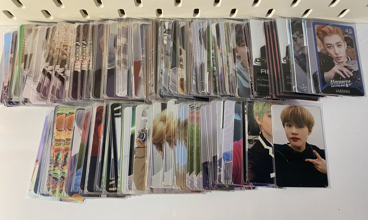 rrunn3's tweet photo. การ์ดพร้อมส่ง ใครสนใจฝากรีหน่อยนะคะ ราคาเริ่มต้น30฿ บางใบขายเทเลยลงในเธรดวันนี้เริ่มลง19.30
#ตลาดนัดnct #ตลาดนัดnctdream https://t.co/yGwwkqjmbr