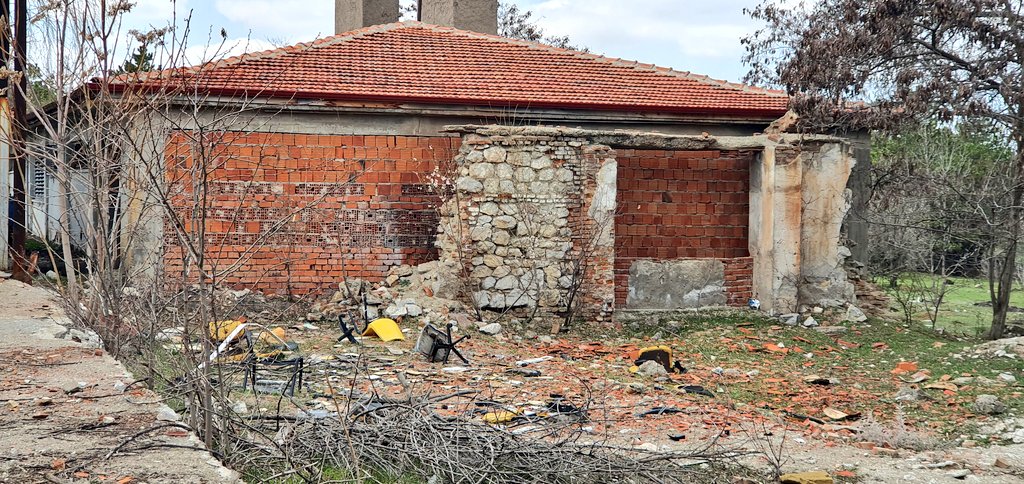 Başlıyoruz..

Yine yasakla karşılaştık.. Ama canları sağ olsun.. 

#köyenstitüleri
#hasanoğlan

<a href="/haluktolgailhan/">haluktolgailhan@gmail.com</a>

<a href="/halktvcomtr/">Halk TV</a>