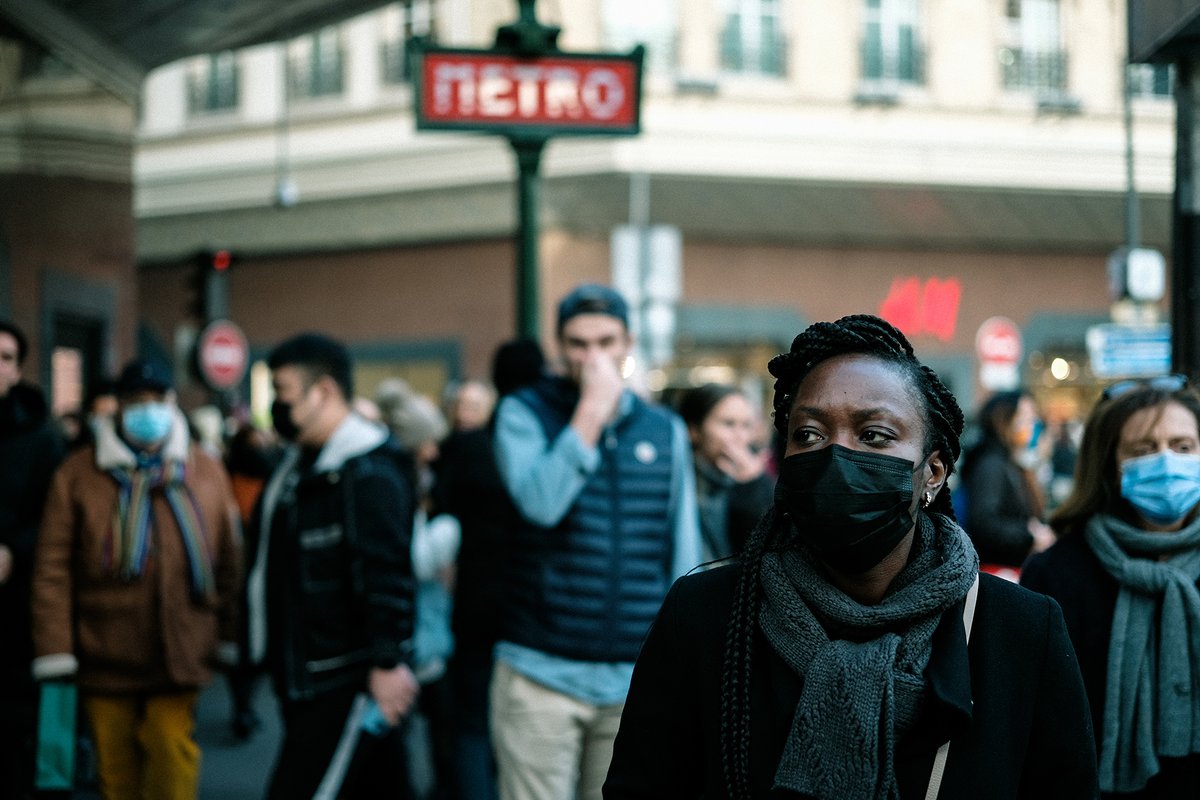 #Paris (FR) 2022
#streetphotography #streetphoto #streetphotographer #urbanphotography #cinematic  <a href="/StreetEvolution/">Street Evolution</a> @StreetsCine <a href="/street_classics/">Street Classics</a> <a href="/PeraPhoto/">Pera Photo Gallery®</a> <a href="/EnArteGaleria/">ENcontrArte Gallery 📸📽📚</a> <a href="/fujifilmfrance/">FUJIFILM France</a> <a href="/urban_addicts/">Urban Addicts Street Community</a> <a href="/urbangorillas/">ᑌꋪʙᗩɴ 𝔾𝗢𝗥𝗜꒒꒒𝗔ᔕ👑</a> <a href="/TheUrbanPG/">Urban Playground</a> <a href="/Street_Hunters/">Street_Hunters</a> <a href="/nfturban/">nfturban | Simona</a>
