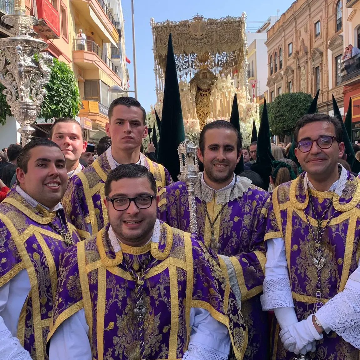 Javier R tweet media