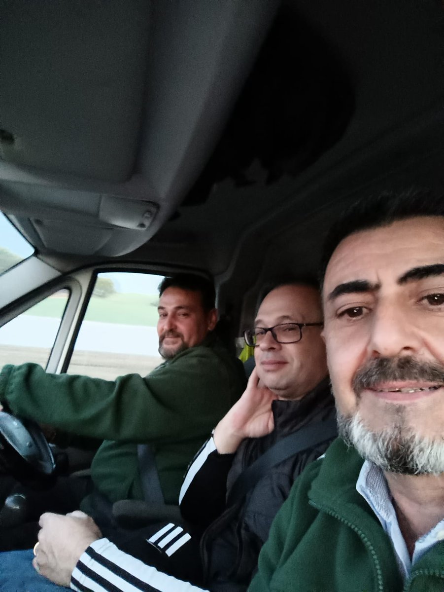 Sporti_5's tweet photo. Material de Madrid para ucrania.!!
🇪🇺🌐🇪🇦♦️❤👊Adelante.!!

Sportí inicia su aventura, con una avanzadilla que abrirá paso al siguiente viaje el próximo día 29 🇺🇦🇪🇦

#HGCA 
#AJPNE 
#fundacionww 
#RAGCE 
#AESFAS 
#politeia https://t.co/DzqzW1Qimg