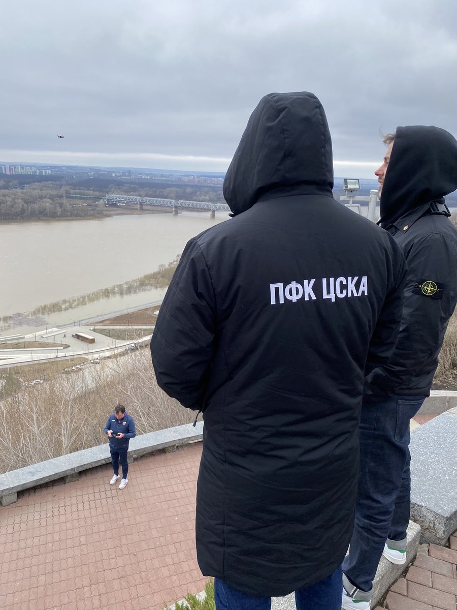 ZhukovSun's tweet photo. ЦСКА ТВ за работой #цсканавыезде #ЦСКА #cskaontour https://t.co/u3oHuz7SNf