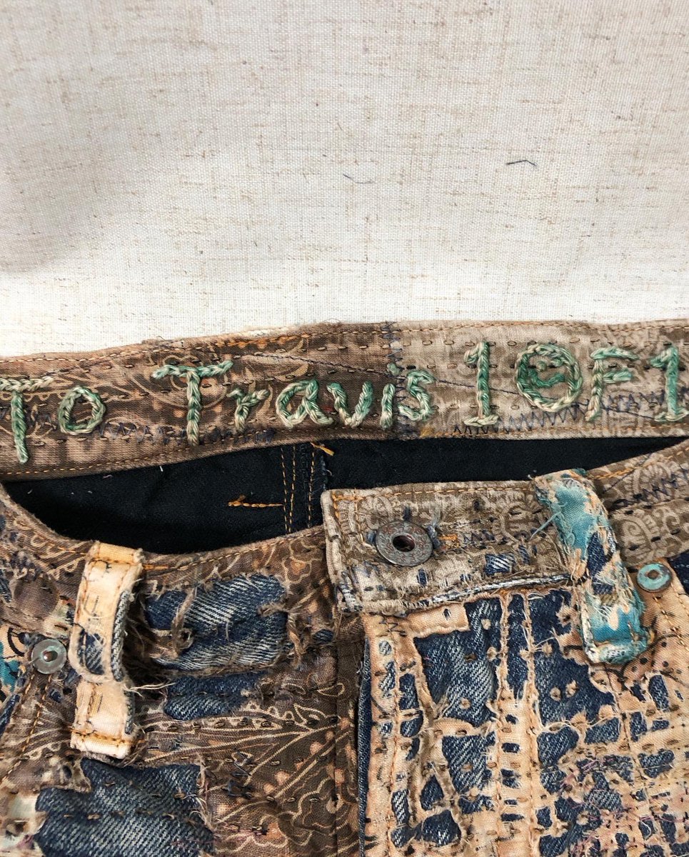 proletareart's tweet photo. Travis Scott氏が私の作品を着用してくれました👖🙏 https://t.co/hd0nHVFViE
