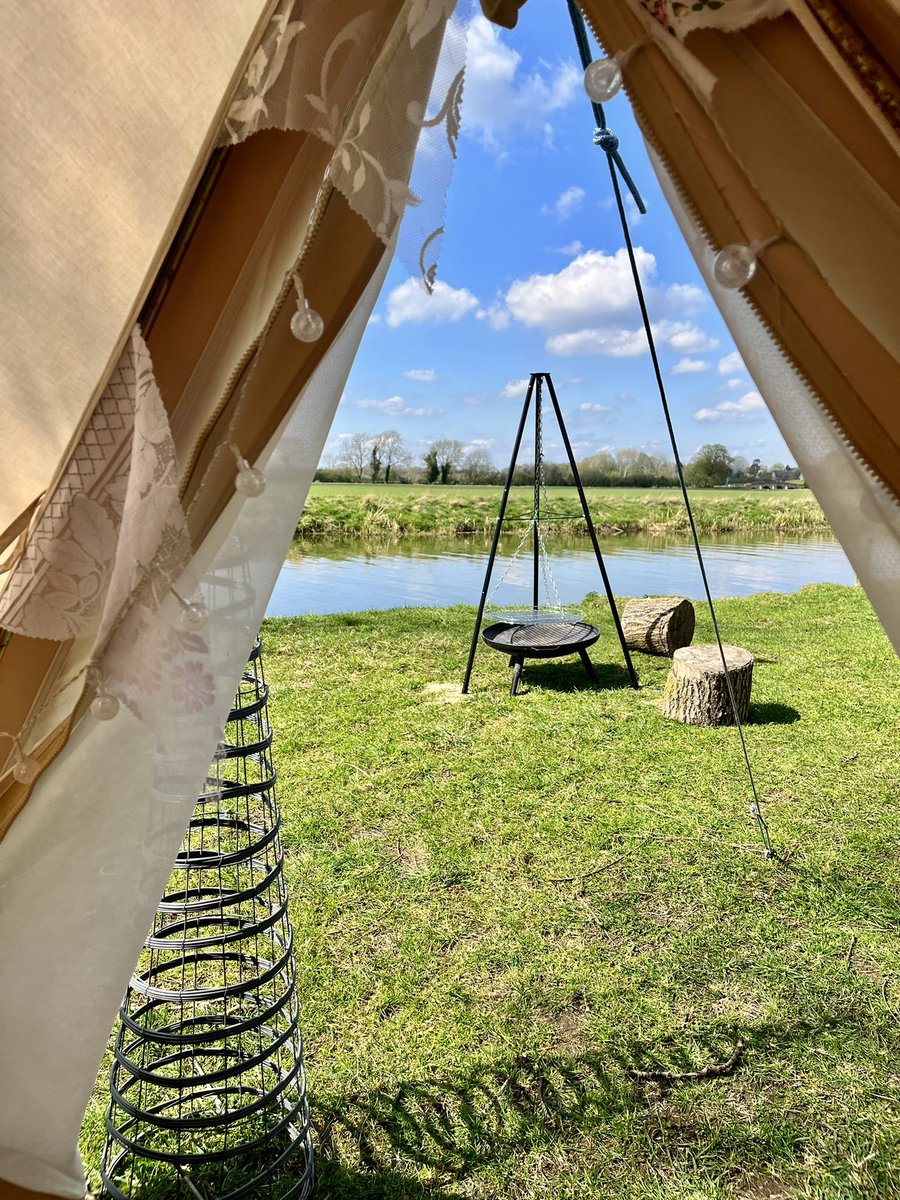 CGfarming's tweet image. ⭐️⭐️ Bell tents to hire on the riverbank ⭐️⭐️  
Check out our two beautiful bell tents nestled on the banks of the River Nene, fully furnished with everything you’ll need … #glamping #holiday #belltent #accomodation #RETWEEET #outdoors #ukholidays #Riverside