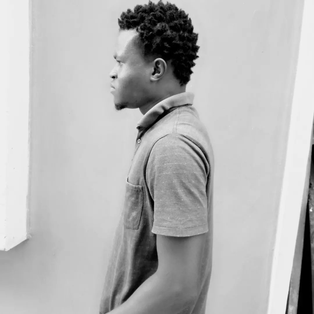 iamholaboy1's tweet photo. ☄️Hustle for the next hustle.💕
💥If E don set nah Grace not by muscle📌 https://t.co/sYVaEzy600