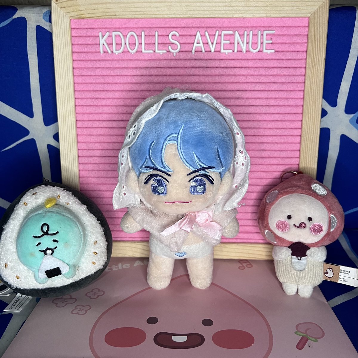 peachiseon's tweet photo. WTS/LFB - ONHAND
Nuest JR doll 15cm for 350 pesos
🍑 First to 'MINE'
🍑 Manage your expectation
🍑 Need wash
🍑 Apeach & Jordy charms for display only, not included 😁
❌NO RUSH SHIPPING - Can wait for a week❌
#nuestdoll https://t.co/MT9nZta3Zn