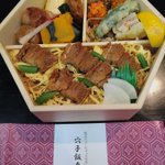 ツイートに含まれる画像