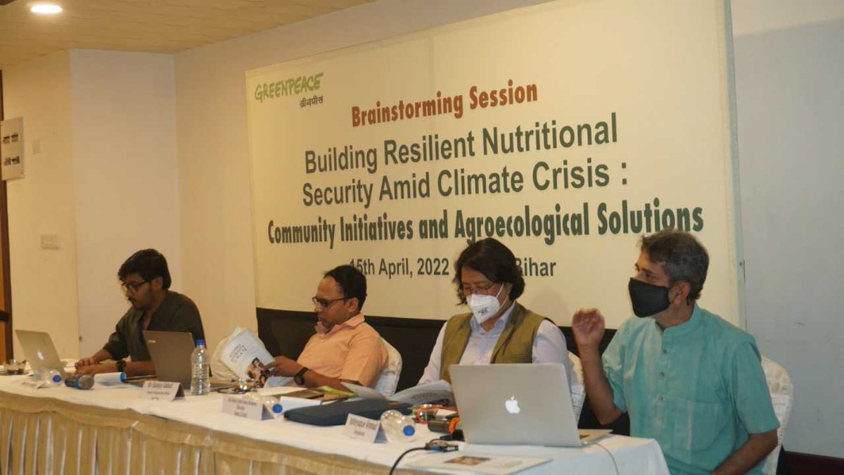 greenpeaceindia's tweet photo. Glimpses from our discussion on nutritional security amidst the #climatecrisis in #Patna yesterday.

Experts, farmers and citizens discussed the benefits of organic agriculture and brainstormed about building climate-resilient nutrition security in India.

#foodforfuture https://t.co/Z3hFuarOP8