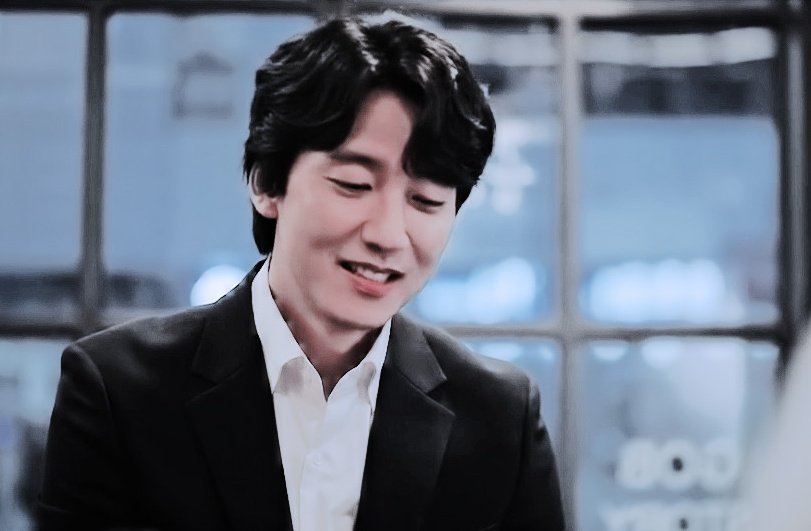전생에 딸을 살려준 허임
그리구 하영이를 계속 도와주는 영수
..........................