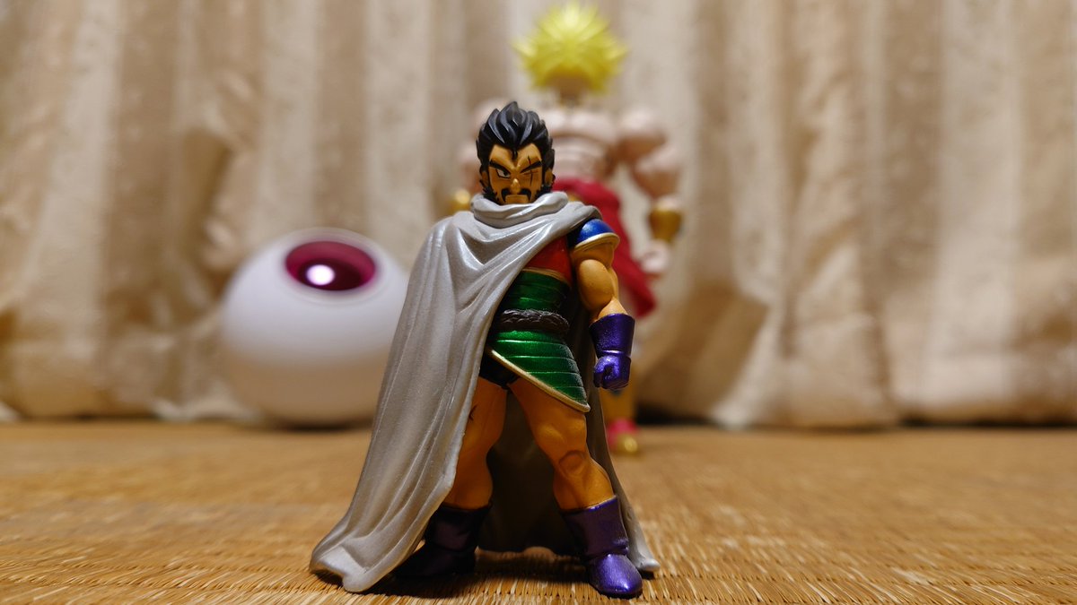 宇宙の中で一番環境が整った美しいフィギュアのパラガスでございます