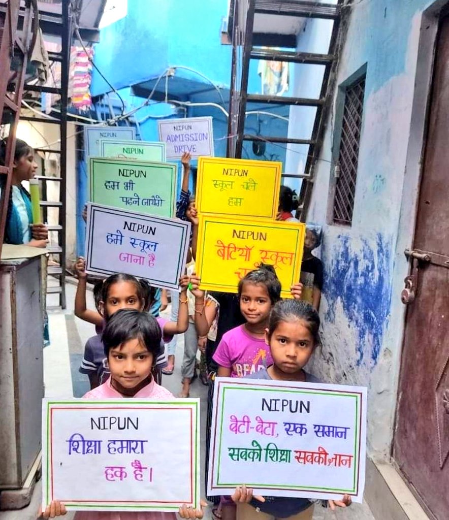InfoNipun's tweet photo. #SchoolChaloAbhiyan2022 - Beta Beti Ek Saman, Sabko Shiksha, Sabko Gyan
#NIPUN organized a #communityawarenesscampaign "School Chalo Abhiyan" across all the project locations of NIPUN at Delhi in order to ensure maximum enrollment in the MCD/ Govt. Schools. https://t.co/uTylJVTY6q