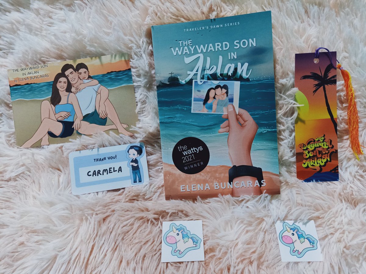 yourbuddysushi's tweet photo. Sabi ni Andoy, hindi lahat ng hinahabol, worth it habulin pero ang paghabol ko na makabili ng book na 'to, isa sa mga tamang desisyon ko sa buhay. SOBRANG WORTH IT MGA BRUUH !
Babi, Mimi and Mima are home ๐
Collector's Edition next.
#TravelersDawnSeries
#TWSIA @BuncarasElena https://t.co/3POntJk3Rj