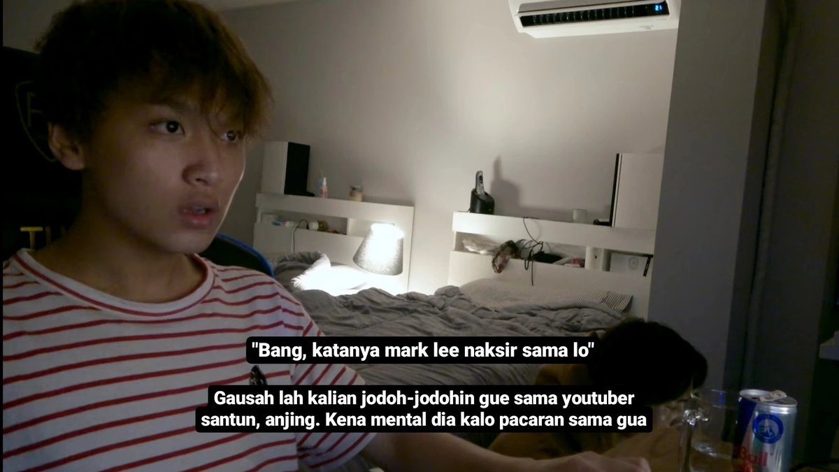 miraiclex's tweet photo. Markhyuck au

— End Game

Toxic gaming streamer dan boyfriendable-santun vlogger dijodoh-jodohin sama netizen. https://t.co/fiCvNgD7tU