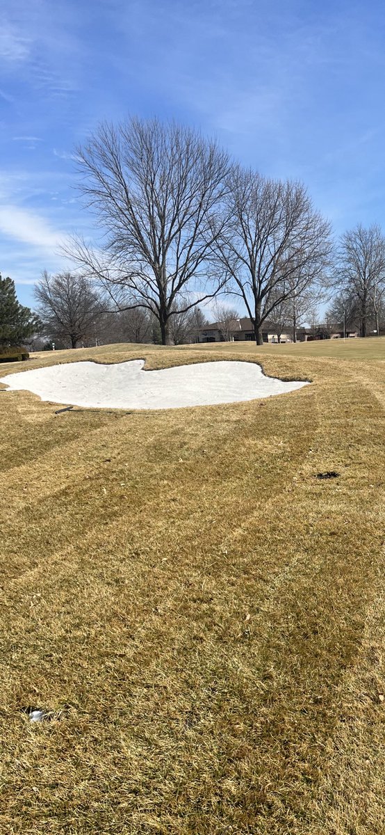 ce_golf's tweet photo. Working this spring at Lakewood Oaks CC in Lee’s Summit, MO.  John Christiansen @omajohnc and Viridity @VIRIDITYGO are changing this course.  Steve Griesinger @Griesers and his staff are the difference makers for this project.  Halfway home! https://t.co/KeeFKT9QlV