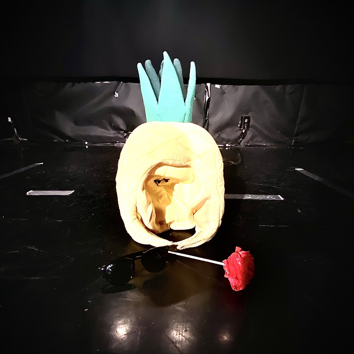 goldenpine_HEY's tweet photo. #ゴールデンパイン

パインは俺にとって、永遠の青春

このパイナップルのおかげで
ちょっと変わった
音楽人生にはなったけど

みんなに出逢えて
喜びも悔しさも、酸いも甘いも
たくさんの経験ができました

ゴールデンパイン物語
これにて完結。

皆様本当にありがとうございました！ https://t.co/aTZ8E2wQVi