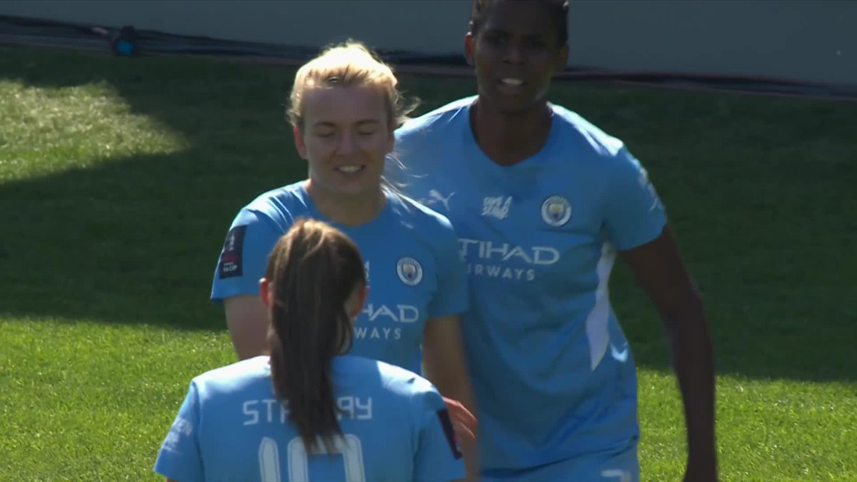 On the counter ⚡️

A second goal from @lauren__hemp secures City a spot in the #WomensFACupFinal 🤩