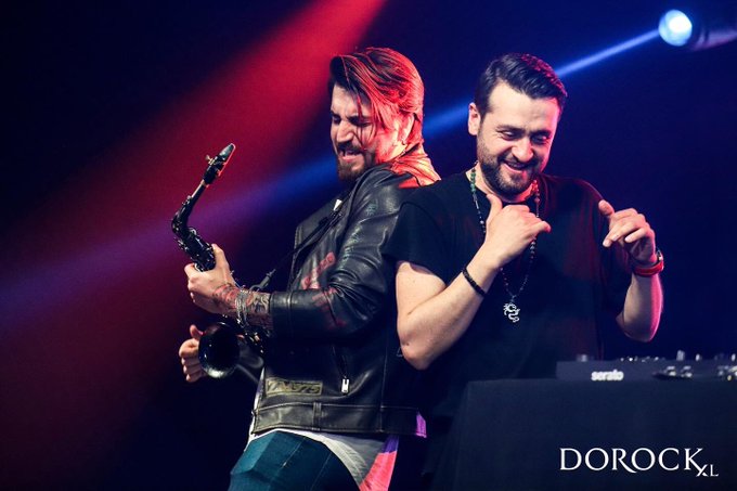 View image on Twitter