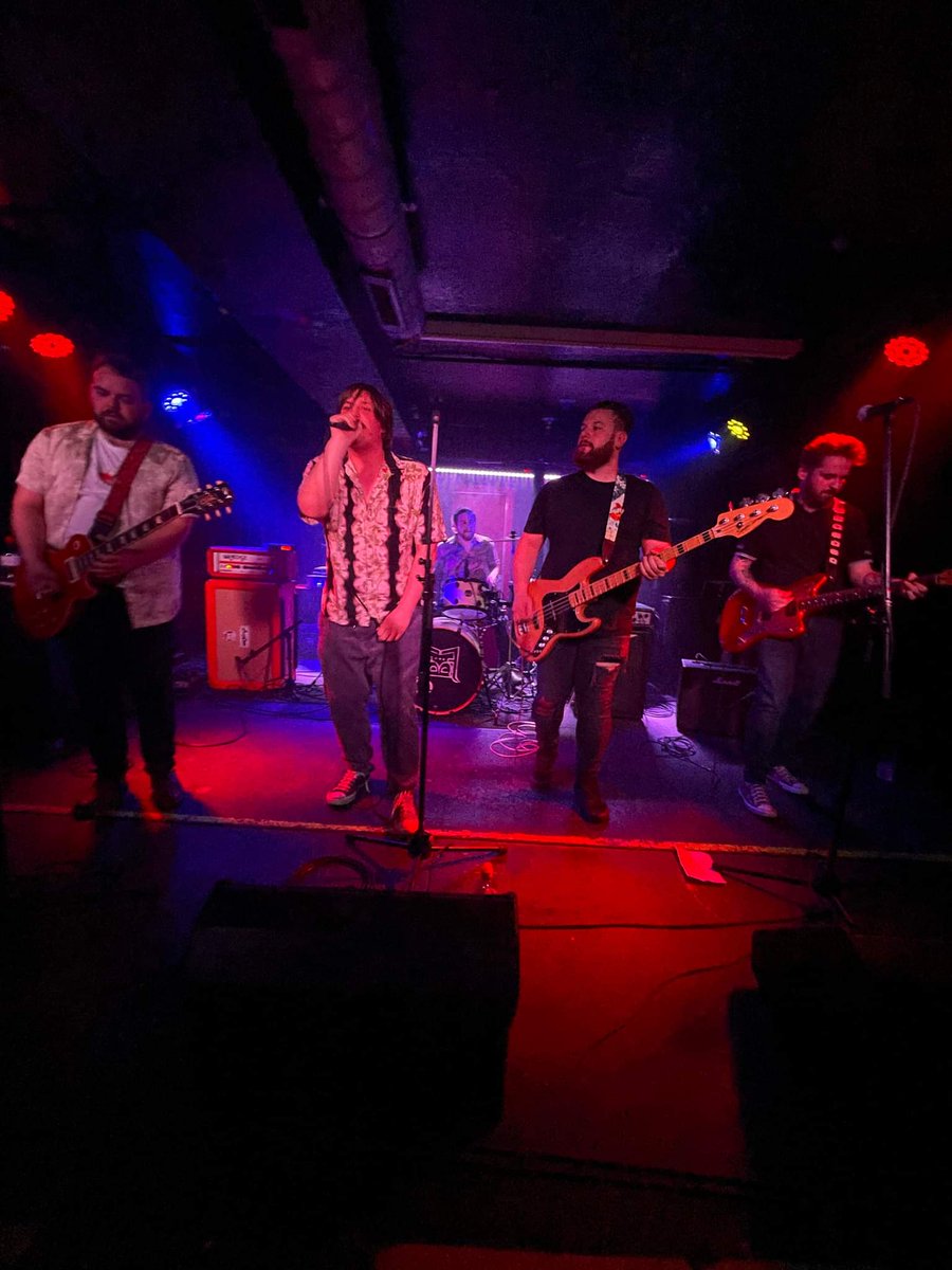 Flying By Mirrors tweet media