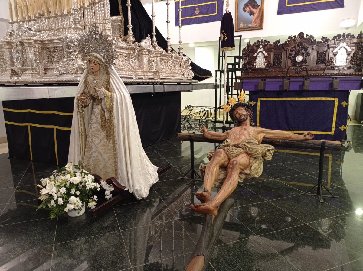 🎶✝️ Ya nos encontramos junto a nuestra querida Hermandad de la <a href="/Crucifixion_MLG/">Hermandad de la Crucifixión</a> para acompañarlos con nuestros sones en el traslado de regreso de sus #SagradosTitulares a su Parroquia de <a href="/elbuenpastormlg/">Parroquia El Buen Pastor</a>.

#CofradiasMLG