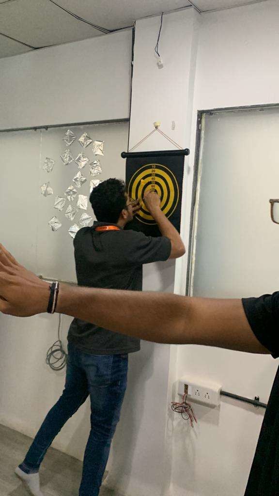 hexotix_india's tweet photo. Matching the level of madness weather it's Laughing, dancing, making fun, playing or winning.
Saturday is always a fun day.
#funatwork #saturdayspecial #fun #foxbrains #hiring #reactjs #nodejs #developerjobs https://t.co/xp1BOpO5O7