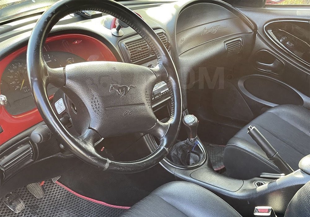 #объявадня
Ford Mustang 1994 года за 500 000 ₽ — V6 3.8 л на 190 л.с., МКПП и задний привод. По словам продавца, проведено много работ, установлен контрактный мотор из Японии. Как вариант на лето?
drom.ru/s/8Tz