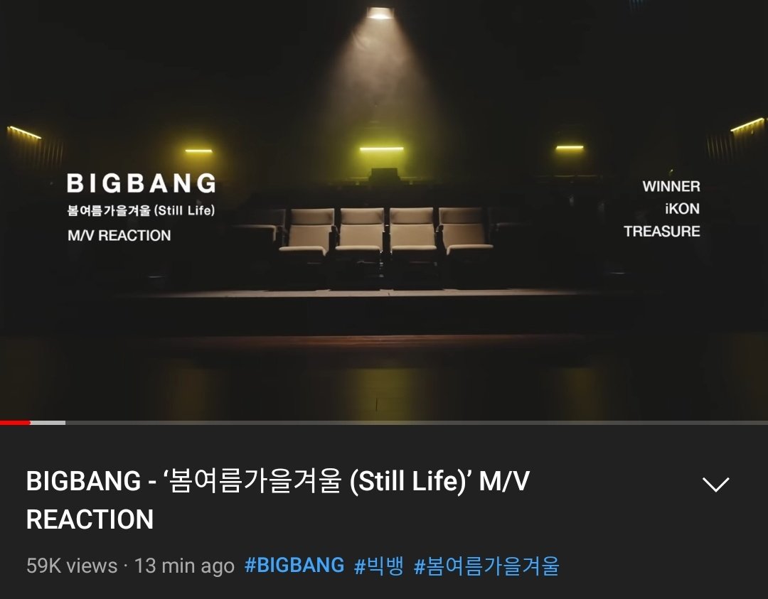 merakidae's tweet photo. They really had to up the production for a reaction vid huh I wasn't expecting this kind when I heard that there will be reaction vids haha but anyways the way there wasnt a lightstick at the beginning but there was one at the end... 👌🥺💕 https://t.co/aZVfbGwwLW