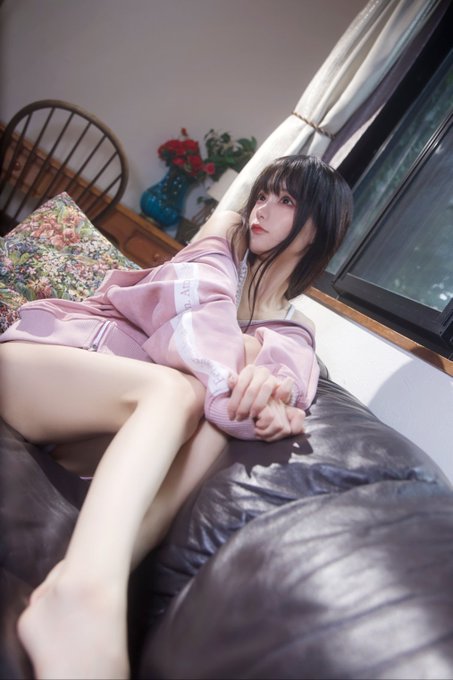 コスプレイヤーしろさきのTwitter画像51
