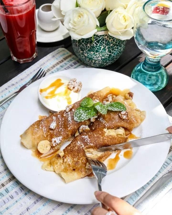 The long weekend continues......Join us for an EGGCELLENT Saturday We're open from 10am - 10pm serving brunch 🥓🥞🥂, lunch and dinnerHop on over to the link in our bio and reserve your table
